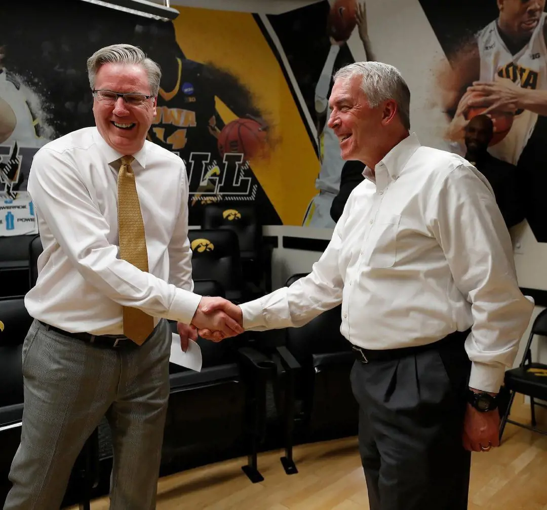 McCaffery signs a contract extension expiring in 2028