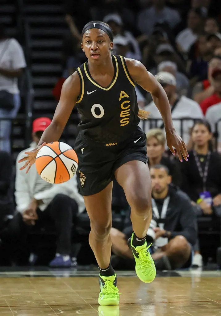 Jackie Young Dribbling The Basketball During A Matchup On 6 July 2023