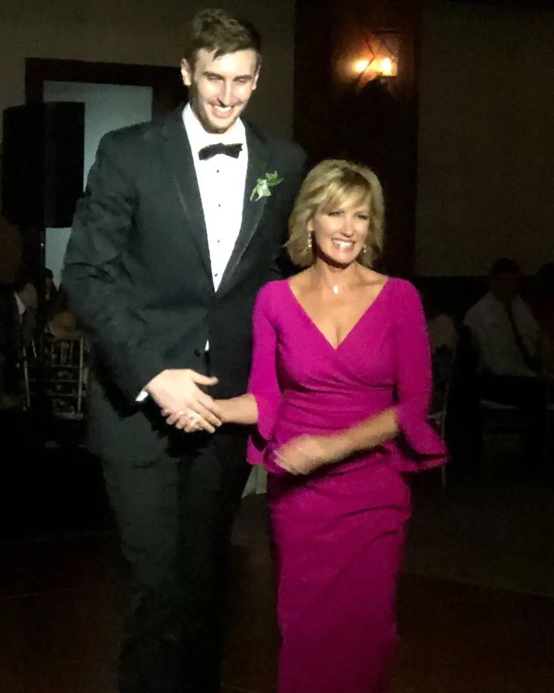 Luke with his mom Tracy at his wedding 