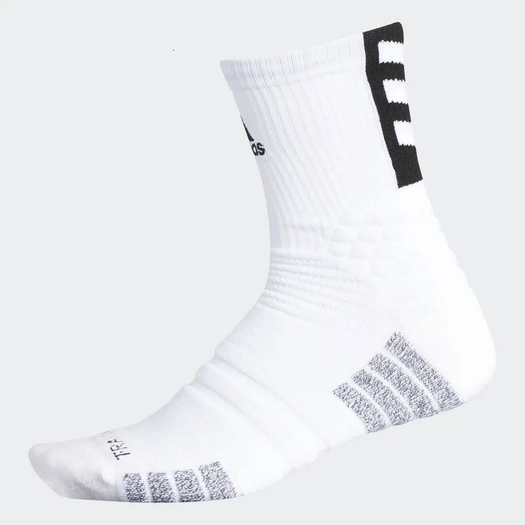 The Creator 365 Crew socks from Adidas is the best alternative to Nike for the professional basketball players.